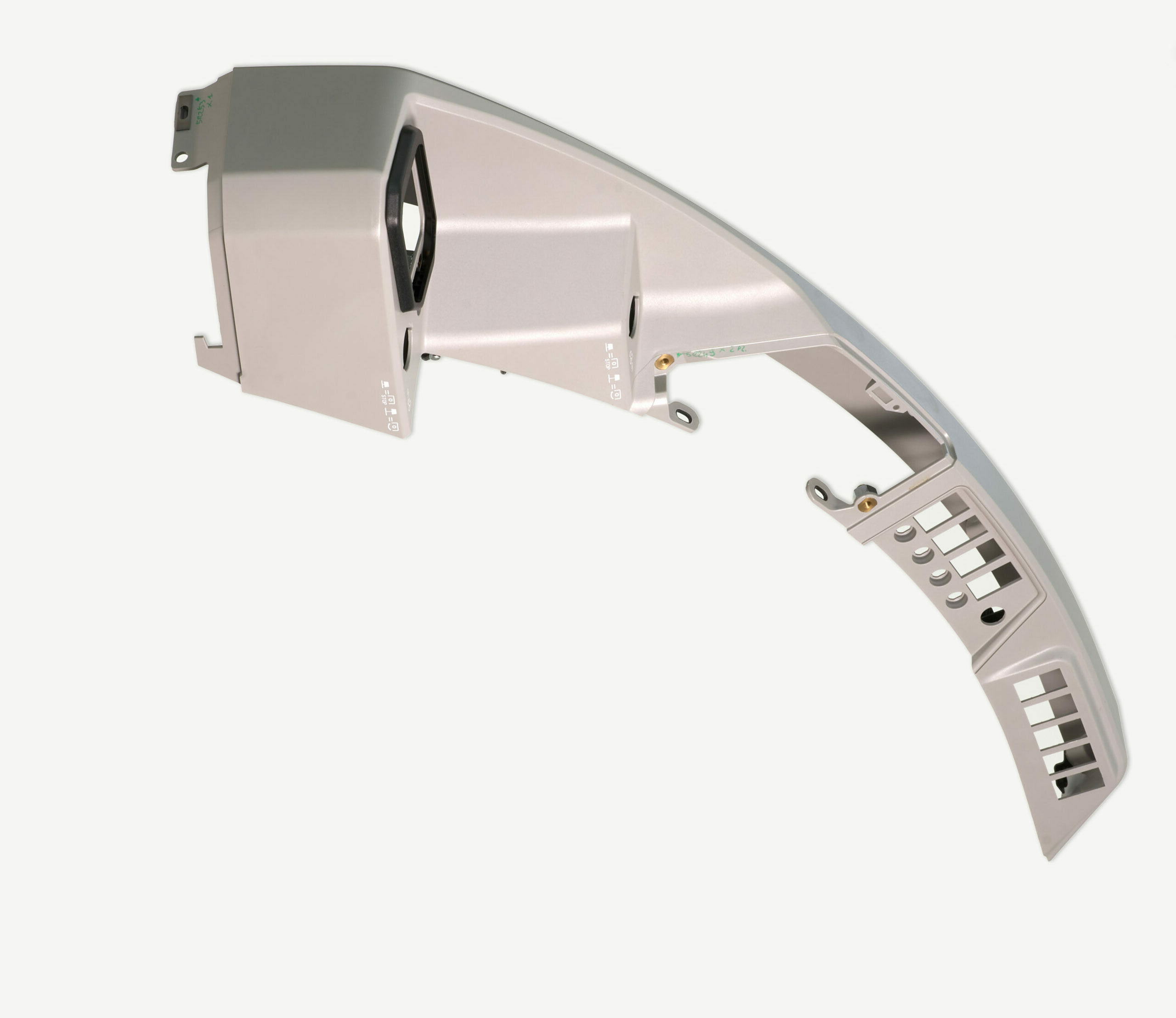 Injection moulding of plastic materials for automotive - Polplastic